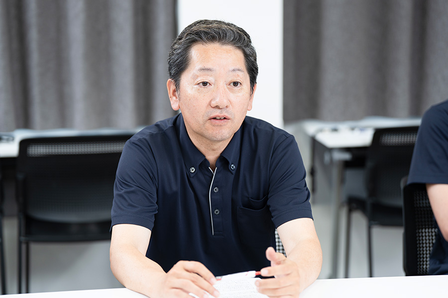 いずみさんがはなしているようす