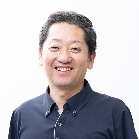 あまくさなーしんぐほーむじむちょう、いずみさんのかおじゃしん